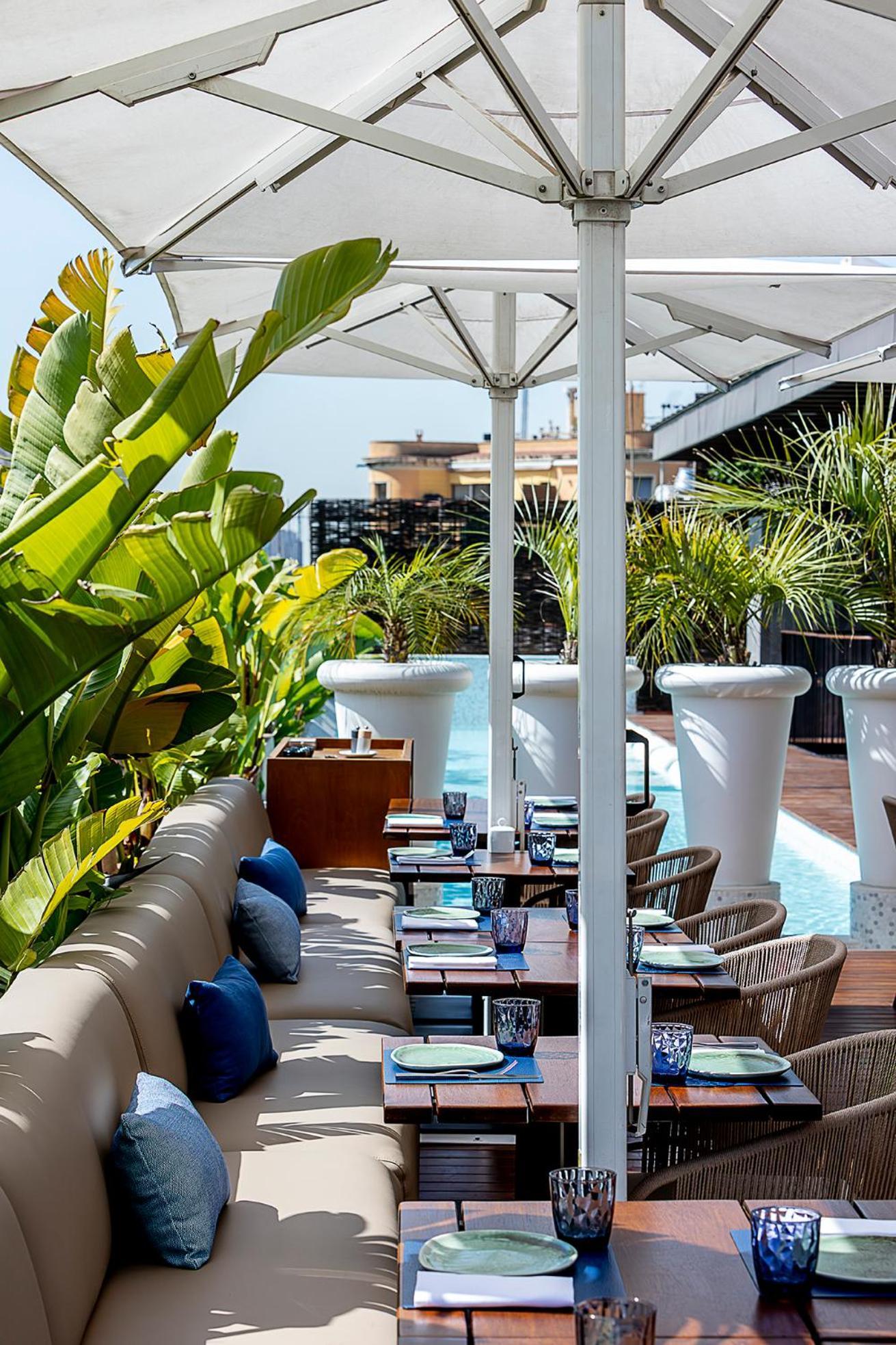 Monument Hotel Barcelona Exterior foto The Pool at the W