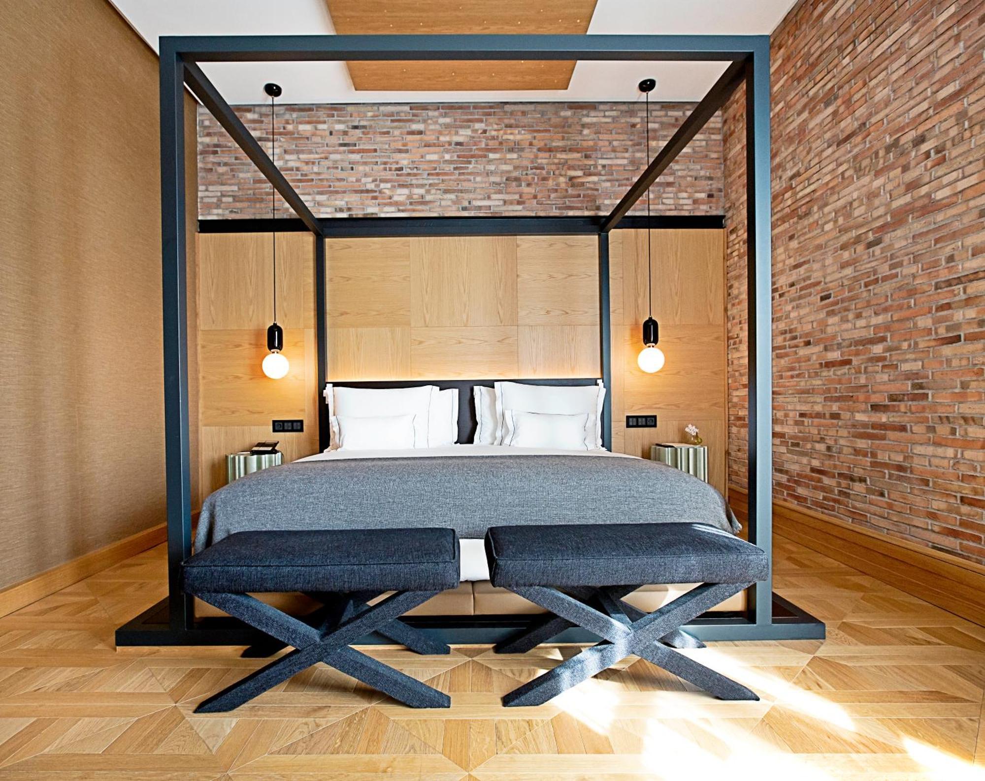 Monument Hotel Barcelona Exterior foto A bedroom at the hotel